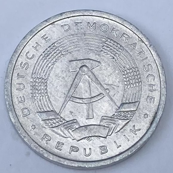 💯 Authentic Goebel Vintage Hummel "Little Thrifty" Bank with Key and Coin #184 - Picture 13 of 16